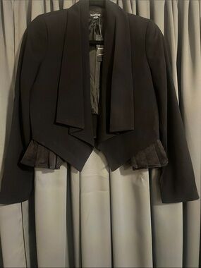 bebe Black Cropped Open-Front Blazer with Pleated Hem